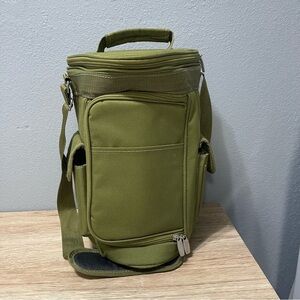 Green Duffel Bag with Durable Design and Structured Shape